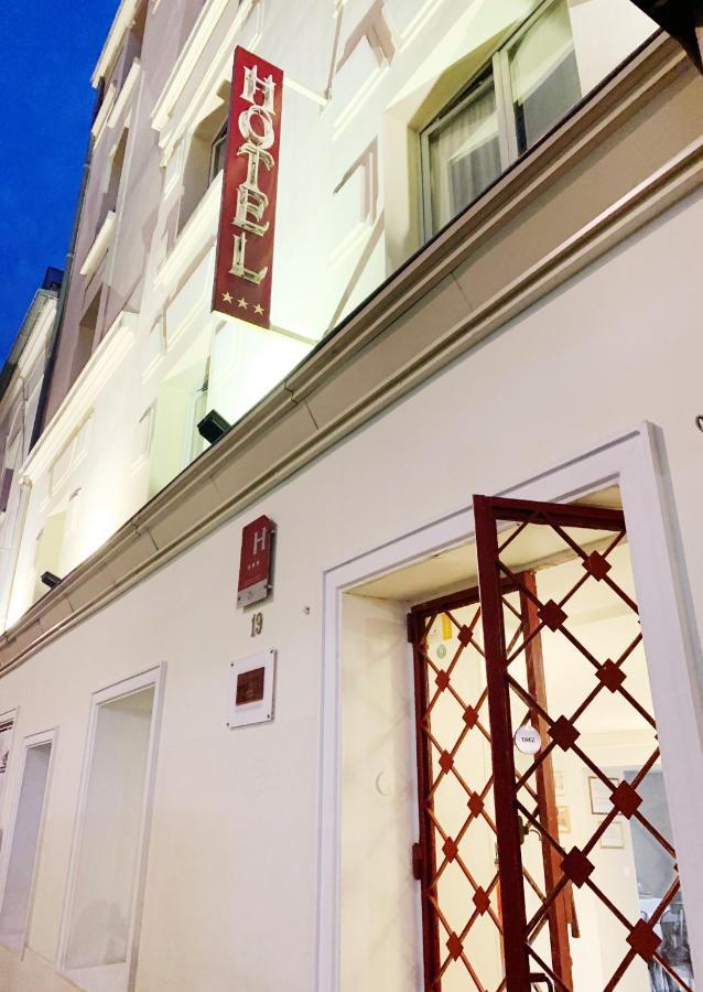 Hotel Bellevue Montmartre Paris Dış mekan fotoğraf